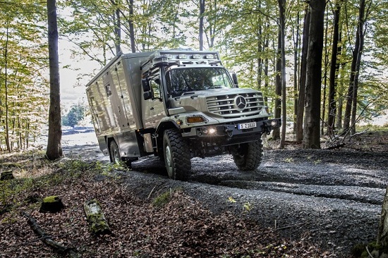 Mercedes Zetros - Nhà di động hạng sang trong ‘vỏ bọc’ xe off-road